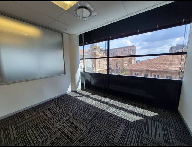 249M² OFFICE TO LET IN SANDTON CENTRAL